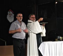 eglisemesse13decembre2015020